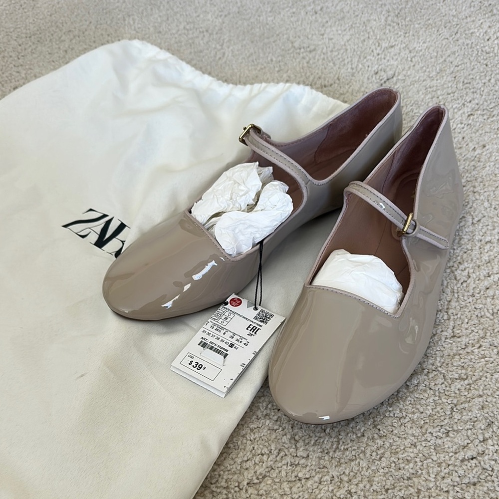 Zara Tan Flats Modern Minimalist Design